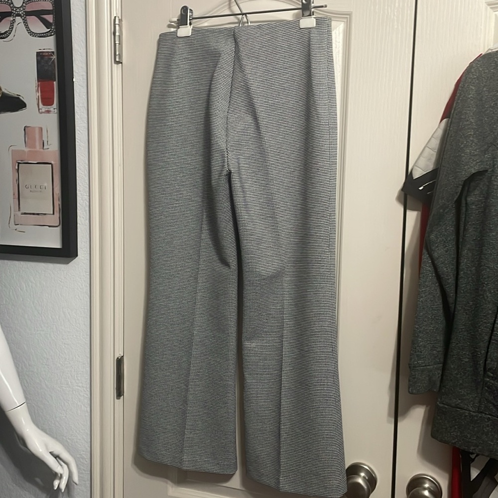 Theory Houndstooth Cropped Kick Pull On Pant Minimalist Quiet Luxury Old Money - Picture 3 of 5